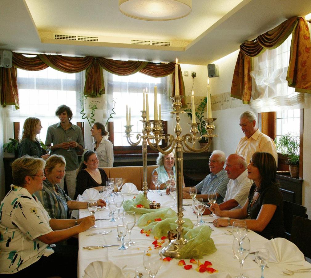 Hotel Restaurant Goldener Engel Heppenheim  Екстериор снимка